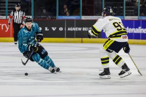 Belfast Giants v Fife Flyers - Challenge Cup - Fife Flyers